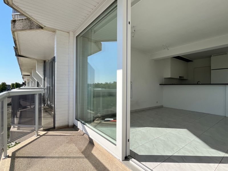 Stralend hoekappartement in het hart van Oostduinkerke-bad foto 6