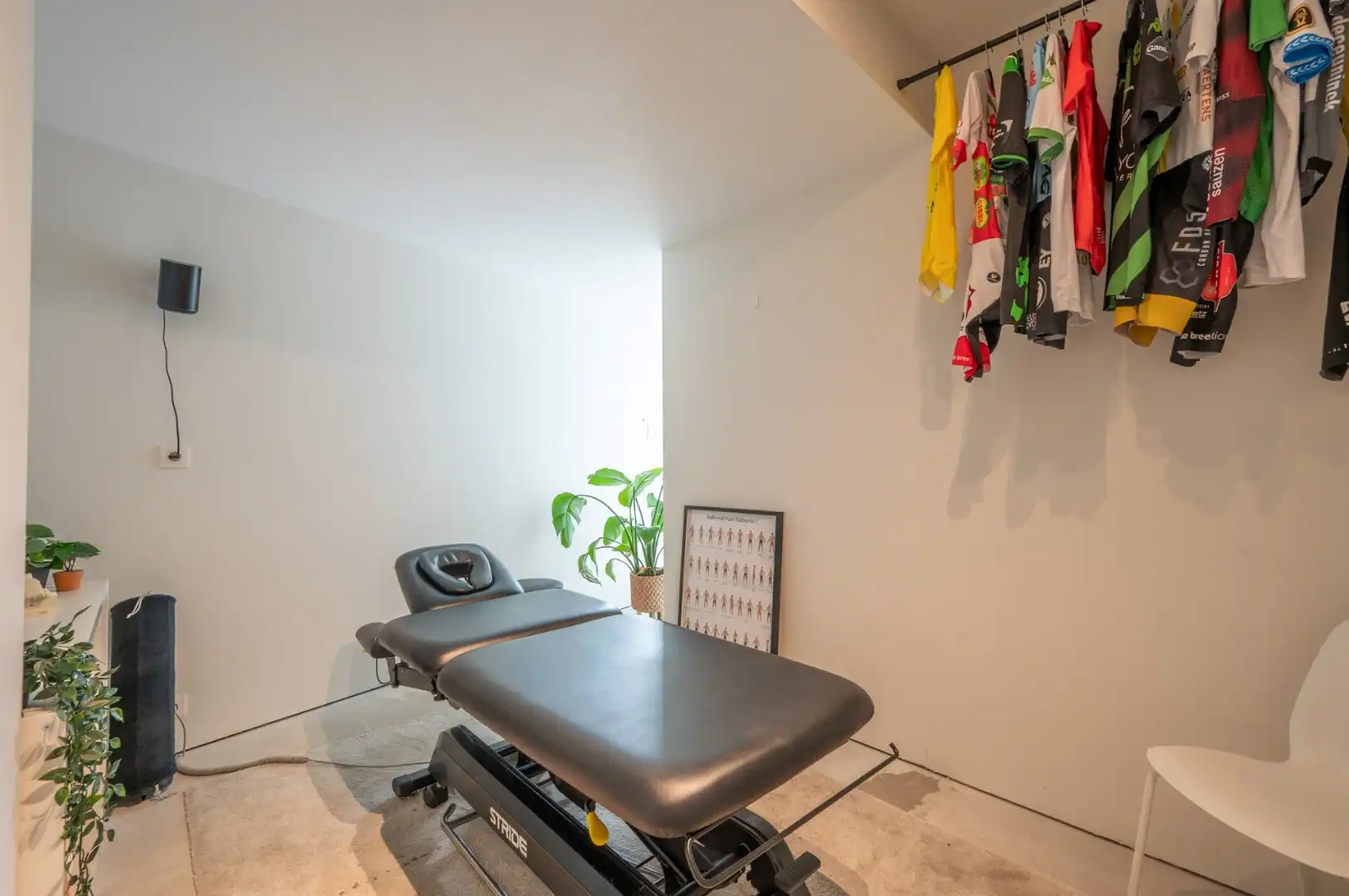 Commerciële toplocatie in Brugge – veelzijdige handelsruimte met tal van mogelijkheden! foto 10