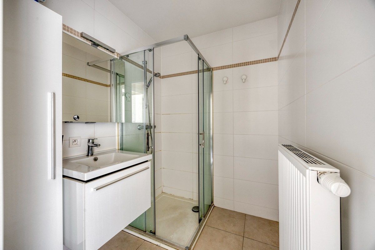 Goed gelegen appartement met 2 slaapkamers en afgesloten garagebox foto 8