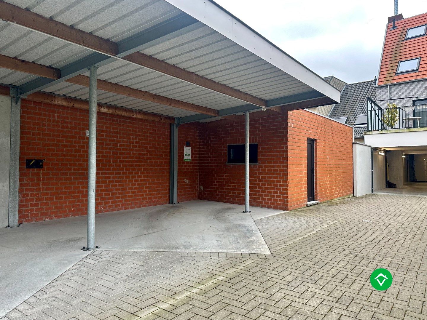 Overdekte autostandplaats te koop in Leffinge – Residentie Offshore foto 7