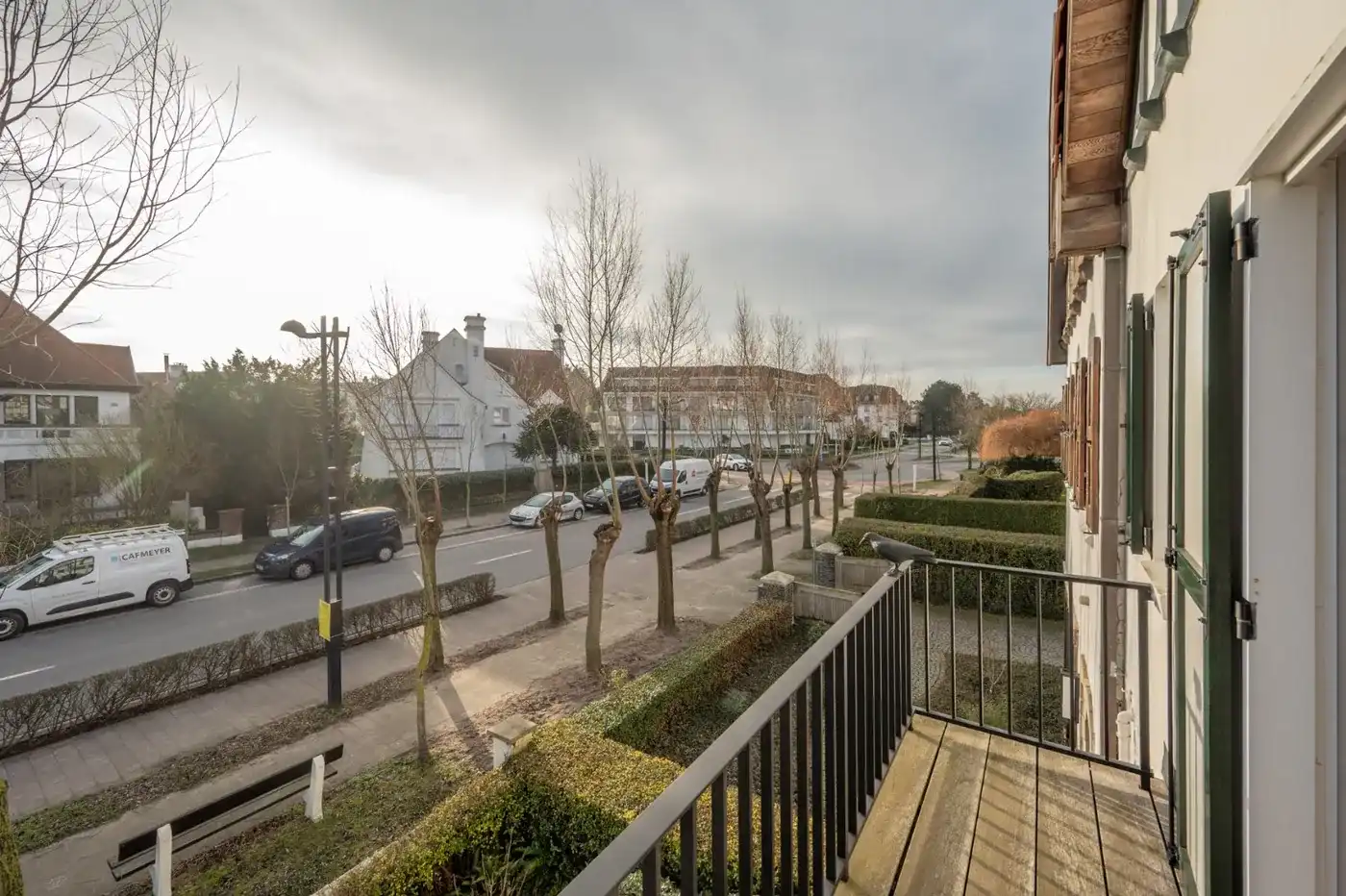 Charmante villa op een uitzonderlijke locatie in het Zoute, op 400m van het Albertplein en de zee foto 5