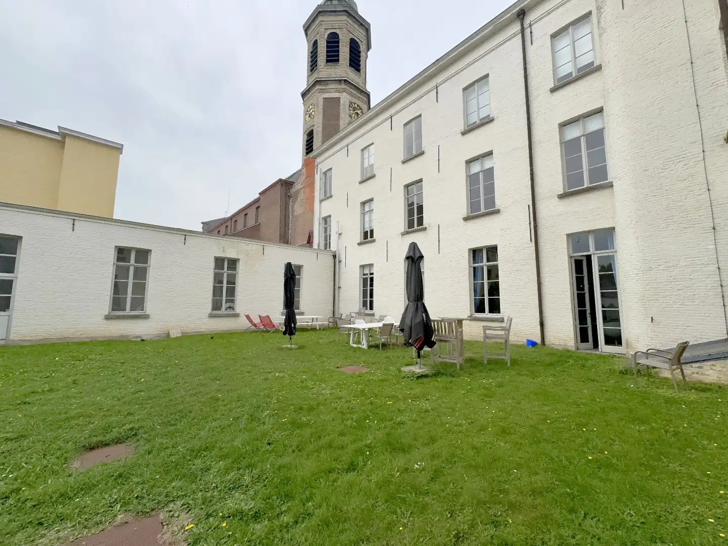 Kantoor te huur in uniek kloosterpand in Drongen foto 15