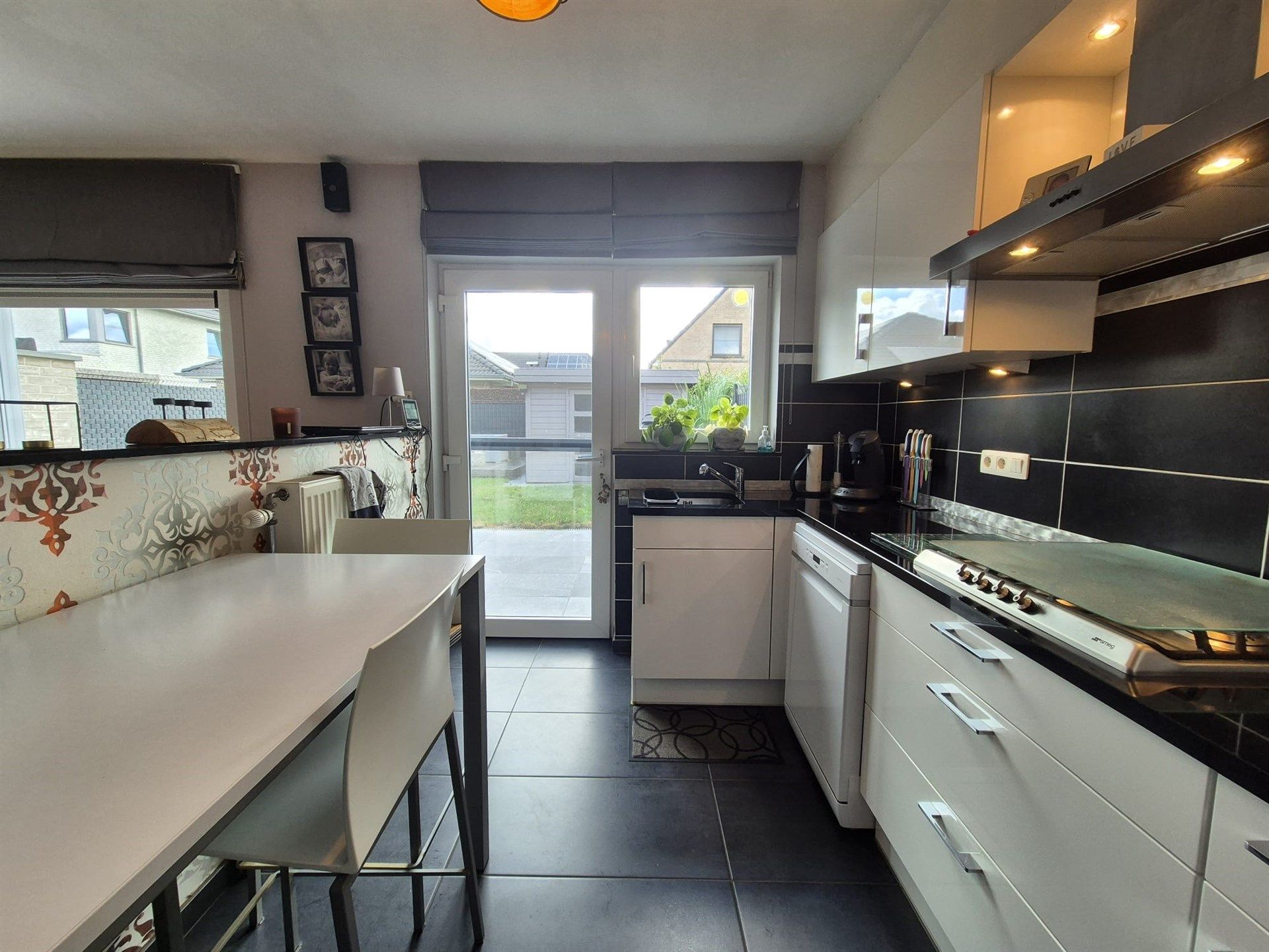 Rustig gelegen energiezuinige woning met garage.  foto 9