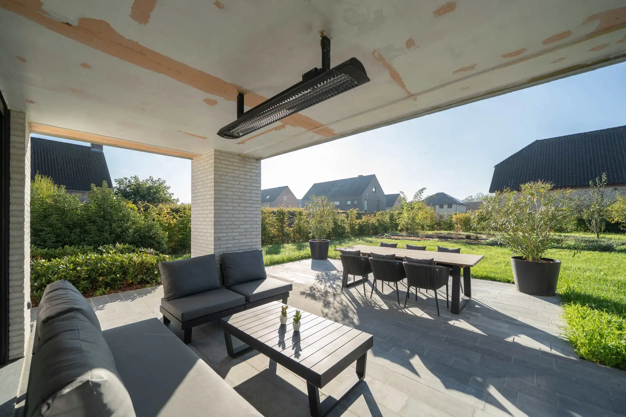 Recente villa op toplocatie foto 25