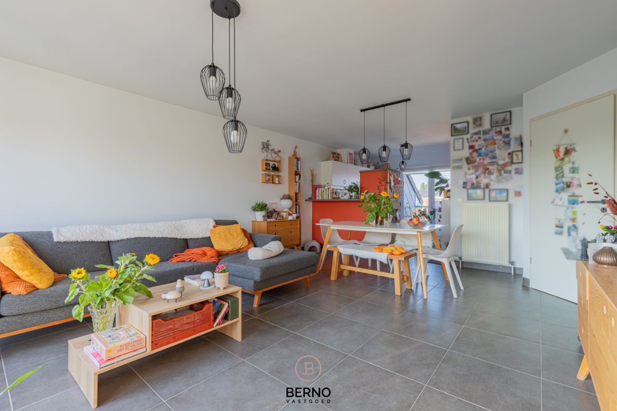 Appartement met 3 terrassen en garage foto 4