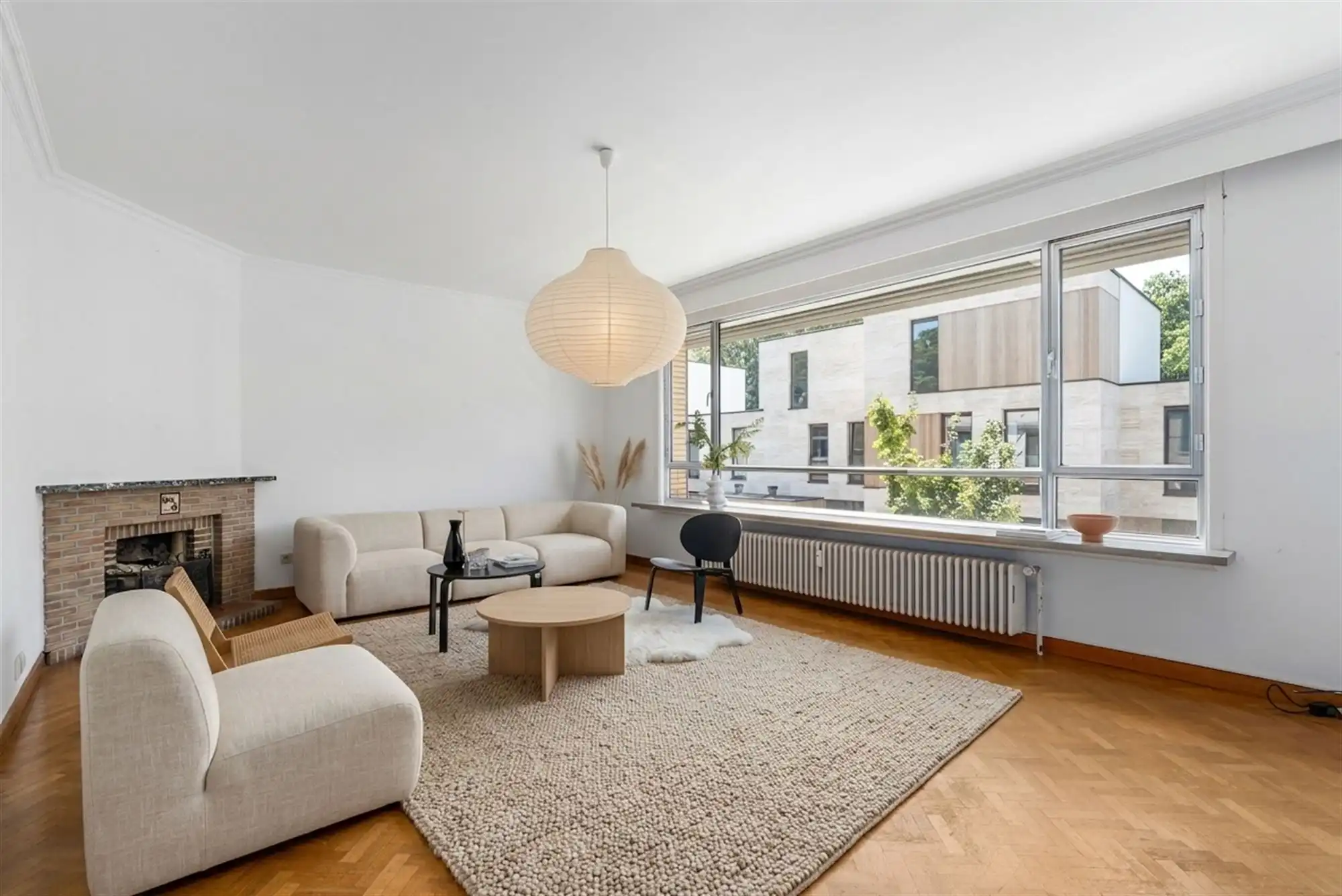 Lichtrijk en ruim appartement met 2 slaapkamers, terras en garage foto 26
