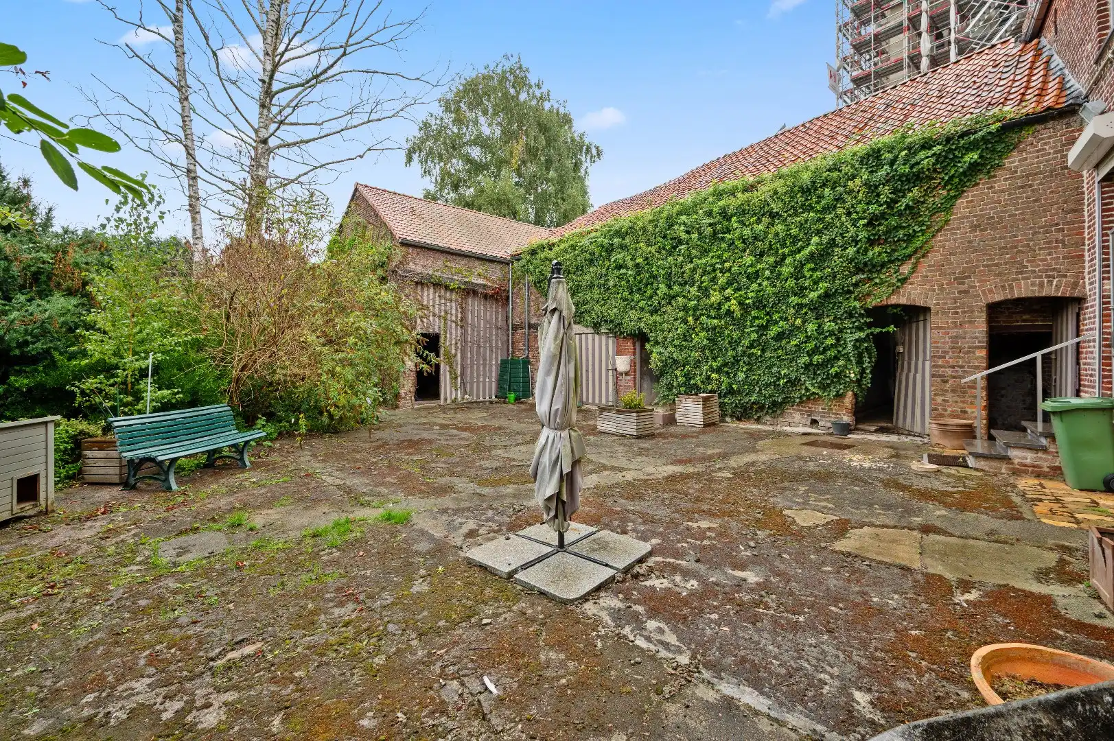 Geklasseerde te renoveren hoeve foto 28