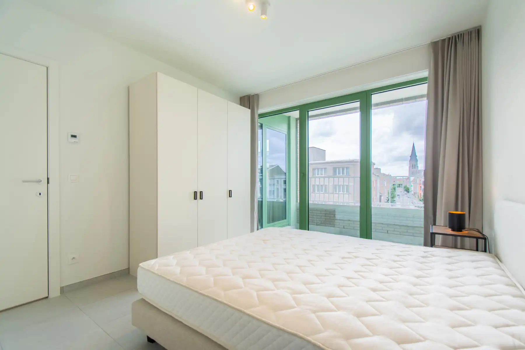 Prachtig gemeubeld 1- kamer appartement met mooi terras foto 9