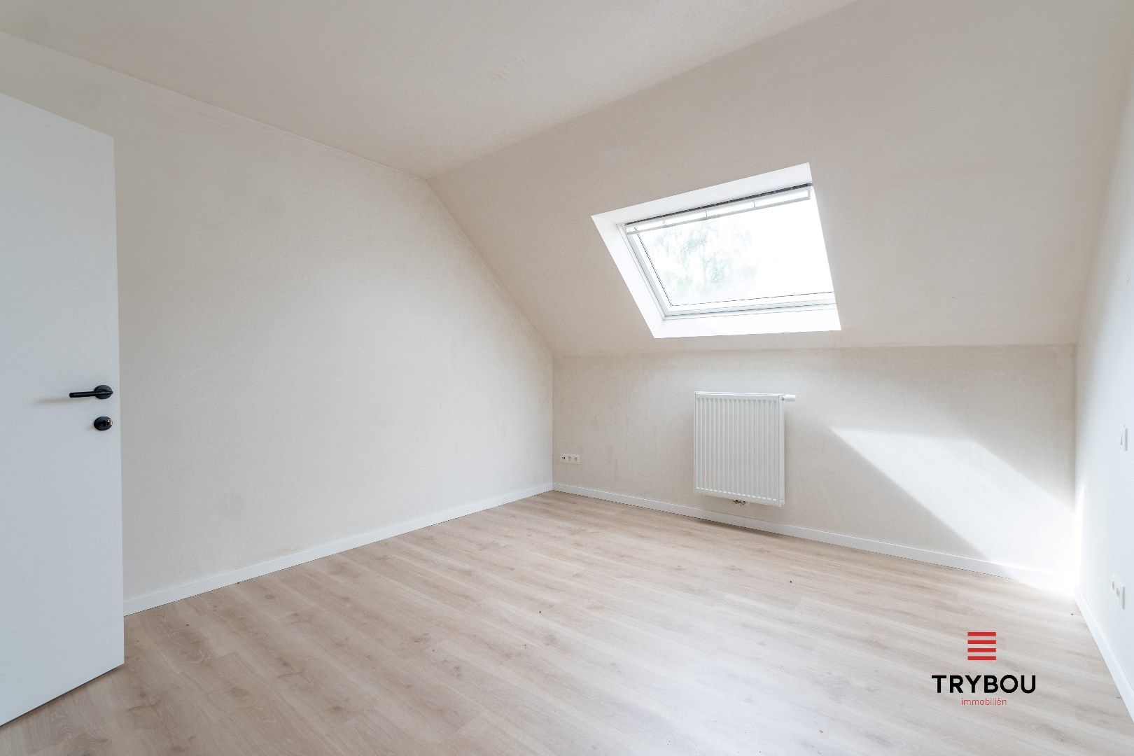 Gezellige huurwoning met 3 slaapkamers en tuin foto 15