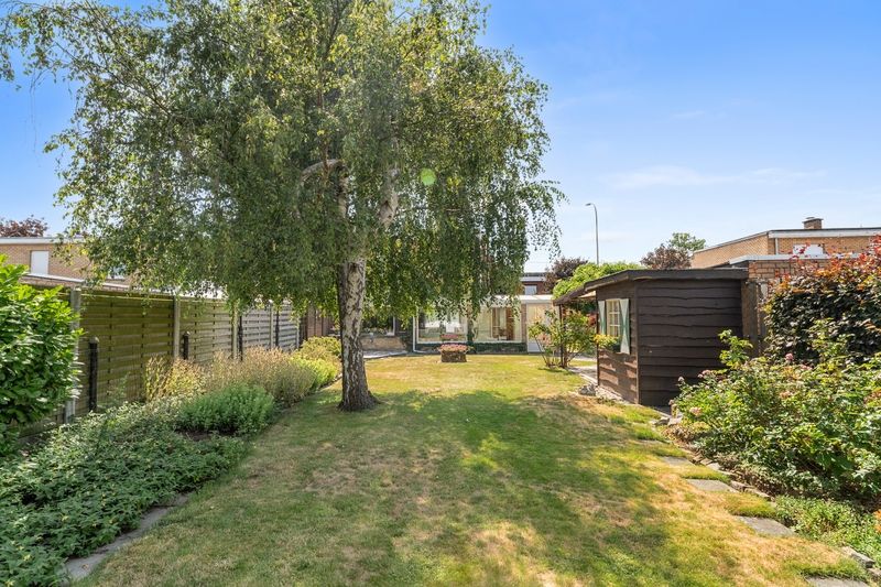 Gezellige halfopen bebouwing met 3 slaapkamers en uitweg achteraan – opp 423 m² foto 14