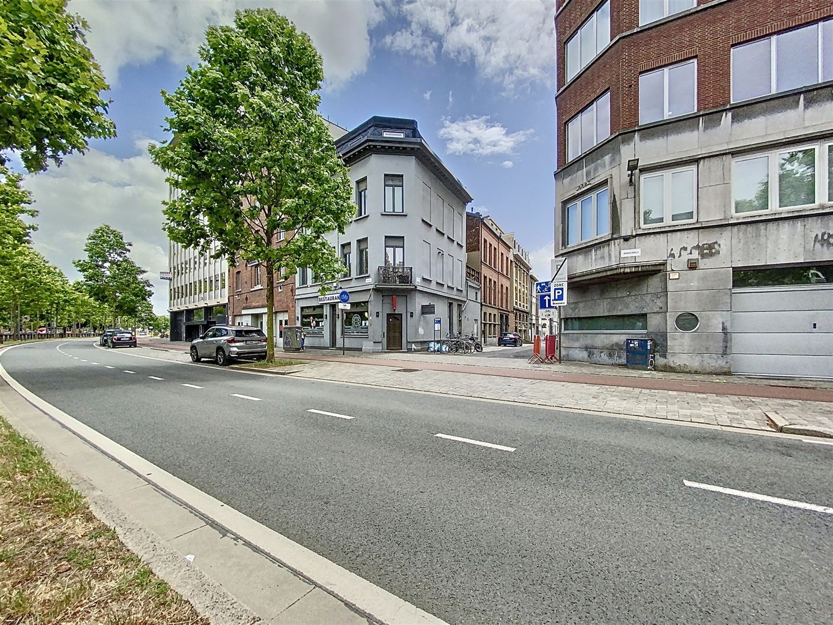 Gezellige duplex studio met terras foto 10