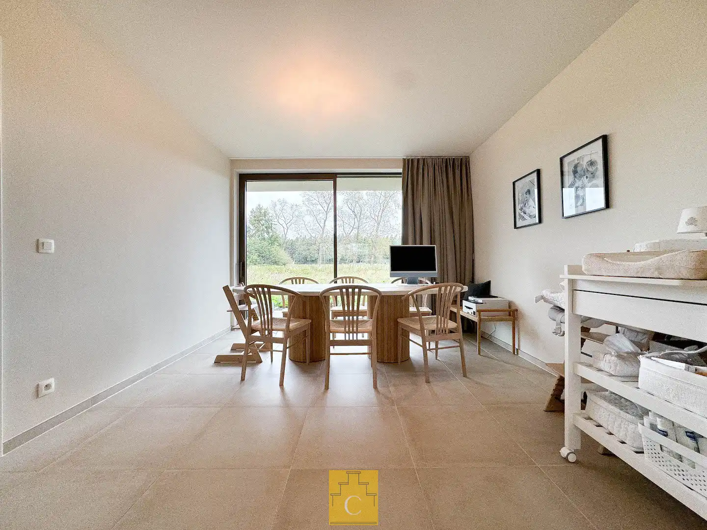 Appartement met ruime terrassen en autostandplaats foto 10