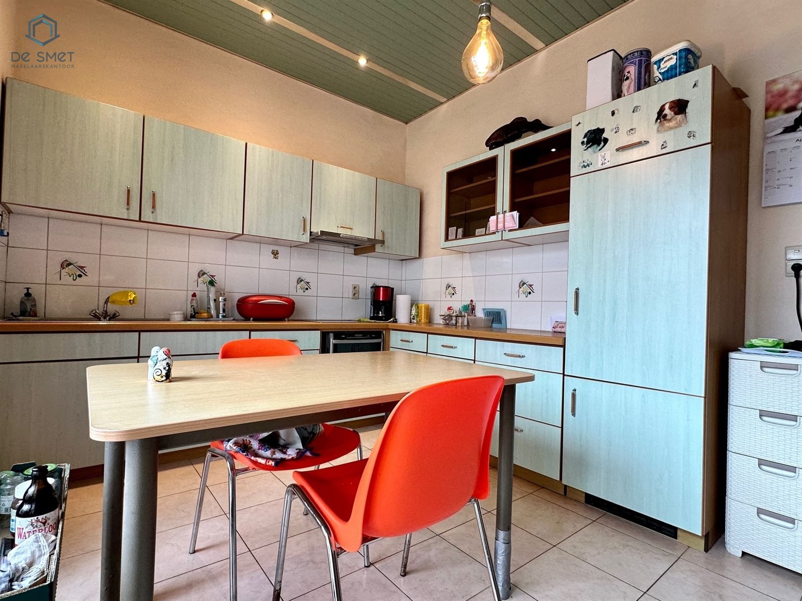 RUIME HALFOPEN BEBOUWING MET GARAGE EN TUIN foto 4