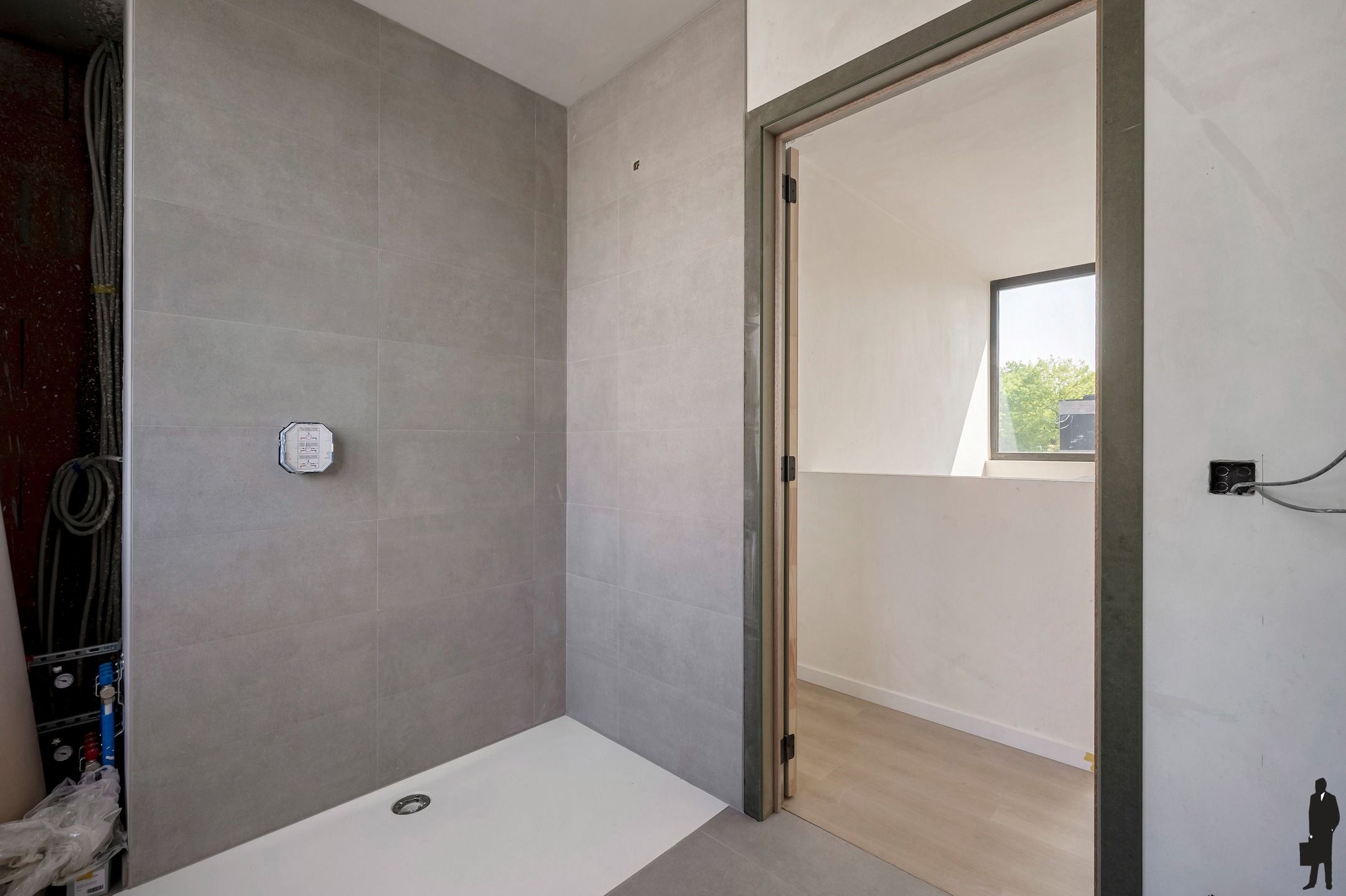 Moderne nieuwbouwwoning op een perceel van ca. 825 m²!  foto 20
