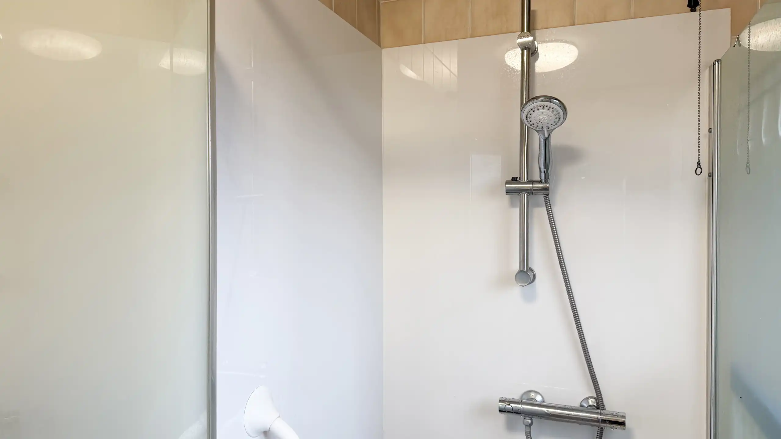 Instapklare open bebouwing met 4 slpk en 2 leefruimtes! foto 19