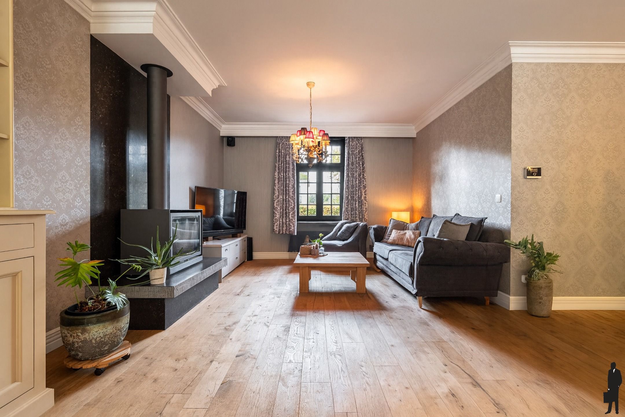 Luxevilla met zwembad, poolhouse, werkhuis en bos in Geel foto 9