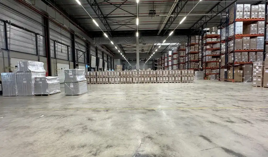 Magazijn te huur op logistieke site te Bornem foto 4