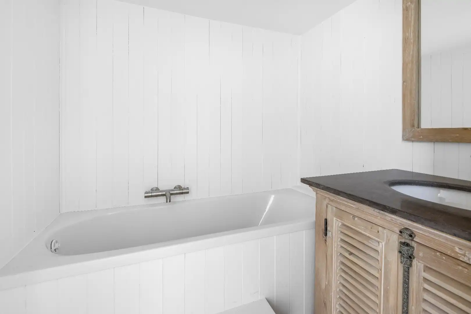 Hoek handelspand met grote zichtbaarheid, gelegen op de Zoutelaan vlakbij het commerciële centrum. foto 5