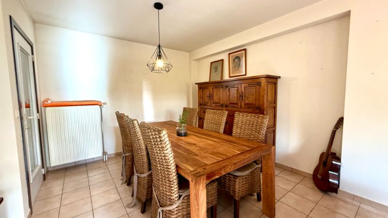 Gelijkvloers appartement met 1 slaapkamer en privatieve autostaanplaats foto 6