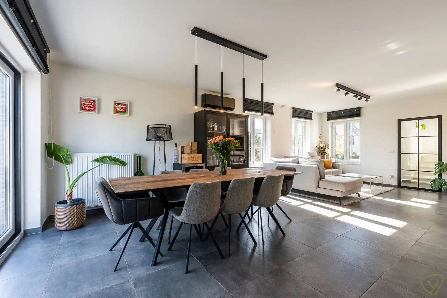 Moderne halfopen instpaklare woning met garage en tuin op aantrekkelijke locatie in Kaprijke - ideaal voor comfortabel wonen! foto 8