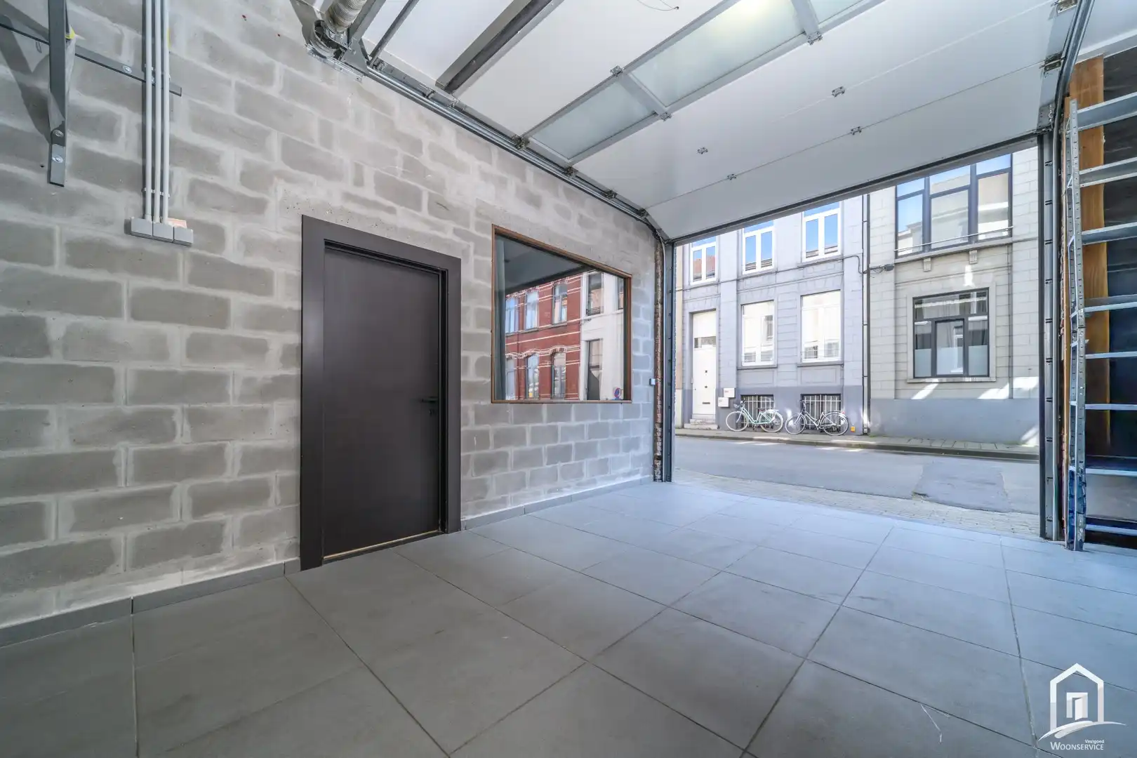 Unieke loftwoning met inpandige garage foto 28