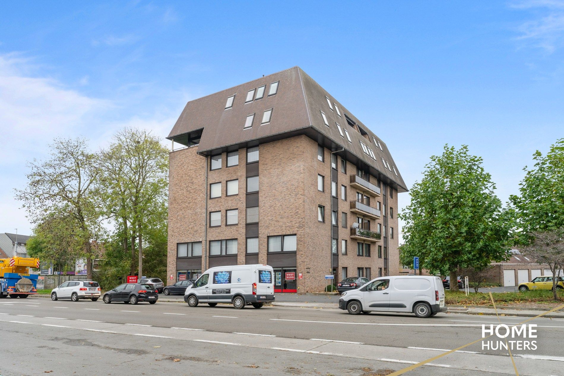 Ruim appartement op centrale ligging in Roeselare foto 2