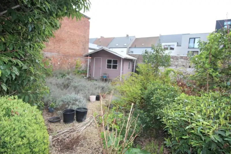 Karaktervolle herenwoning met zonnige tuin foto 22