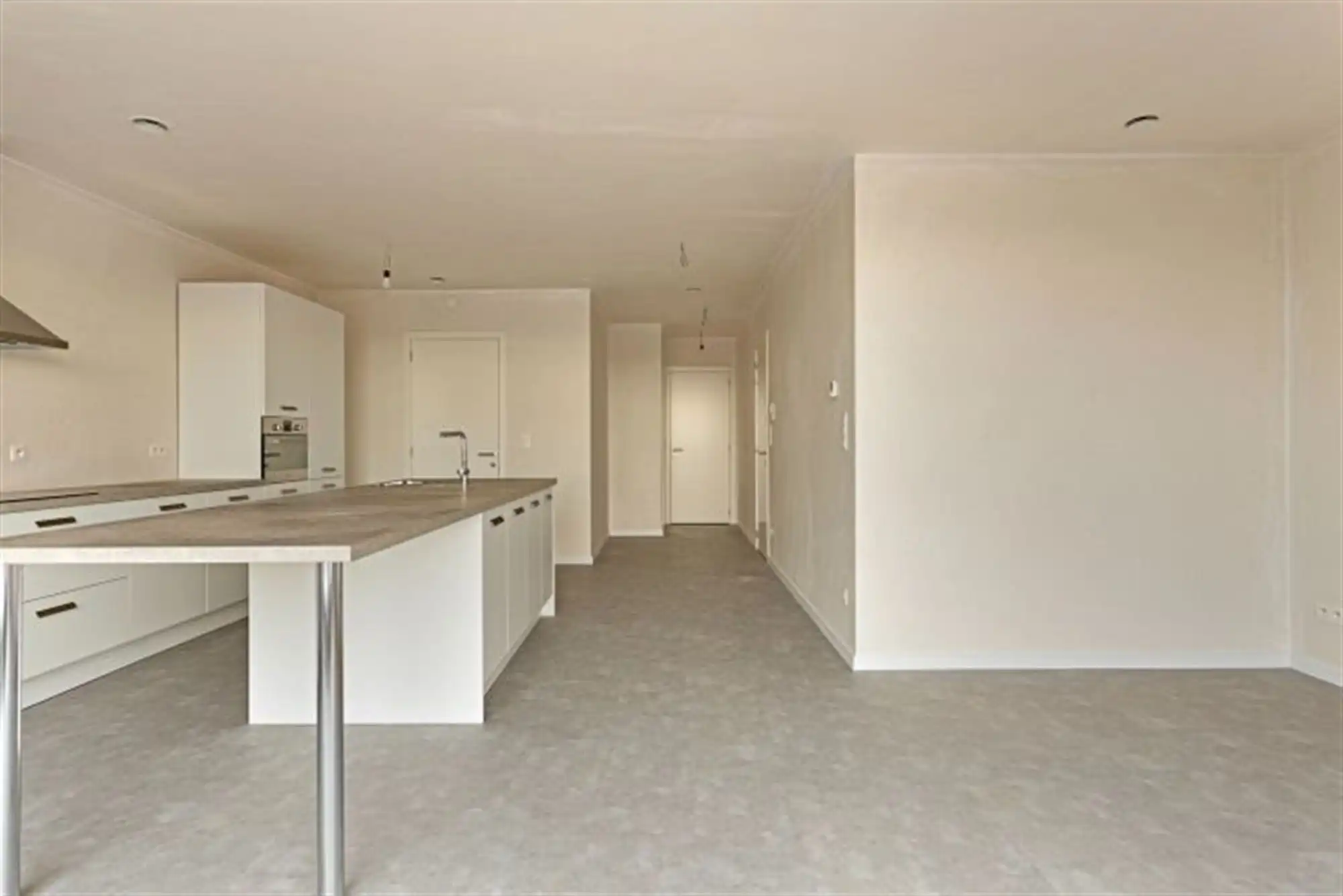 Nieuwbouwappartement met 2 slaapkamers en lift in centrum foto 5
