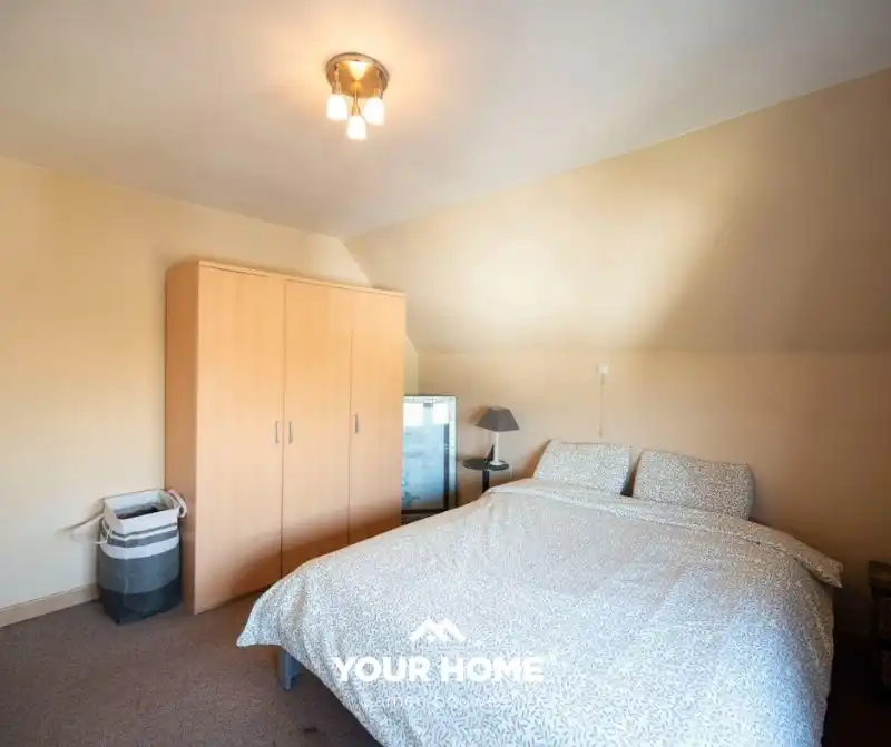 Te koop: Bemeubeld duplex appartement in Beveren-Leie (Waregem). foto 4