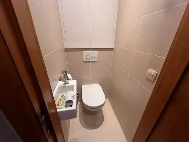 Appartement te koop – VME RAVELINGEN – 4de verdieping, centrum Oostende foto 9