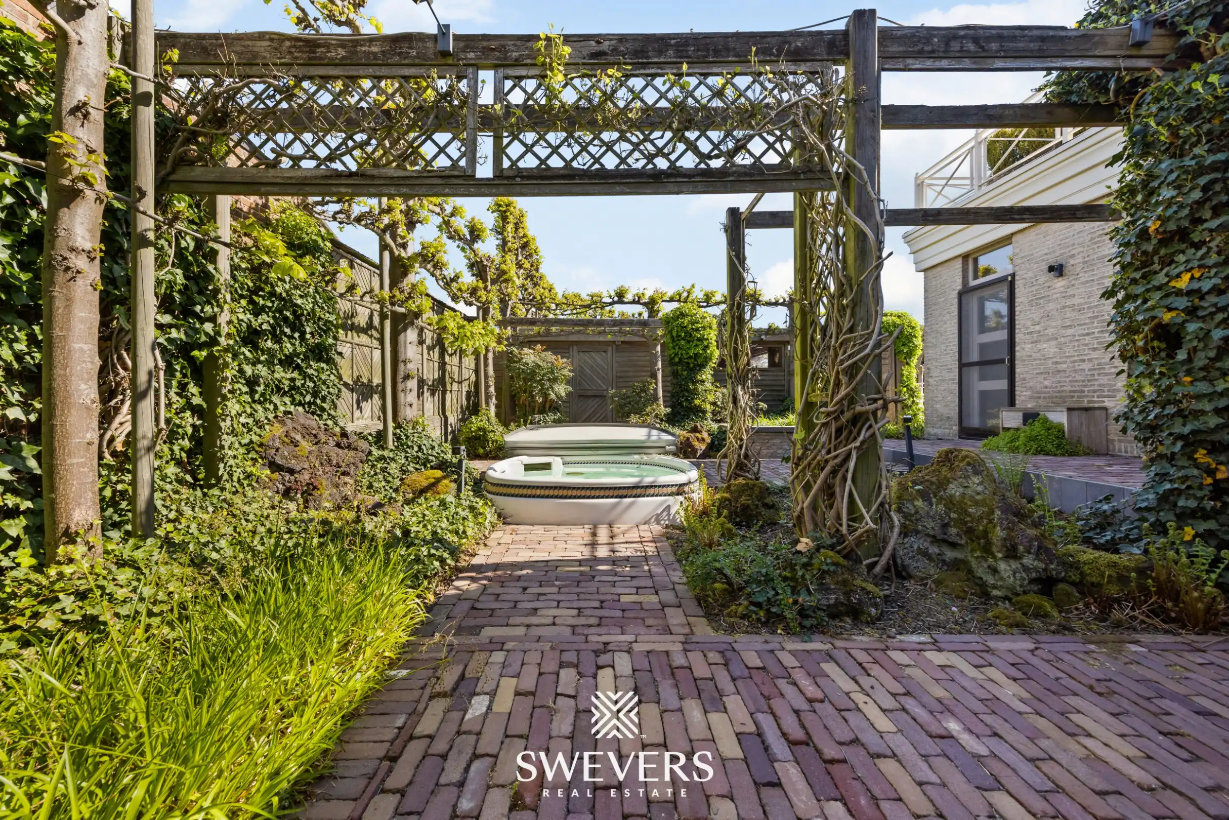Karaktervolle villa 21a 81ca met zwembad poolhouse, wellness en uitzonderlijke uitbreidingsmogelijkheden in Tessenderlo-Ham foto 39
