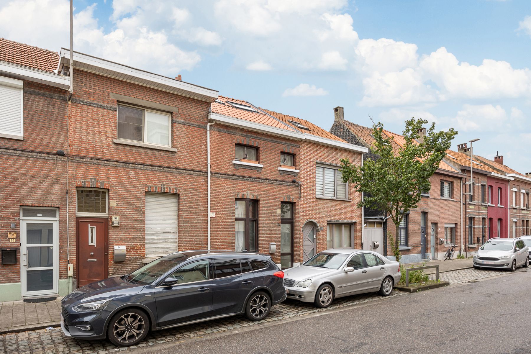 Gerenoveerde energiezuinige rijwoning met 3 slpk en tuin foto 2