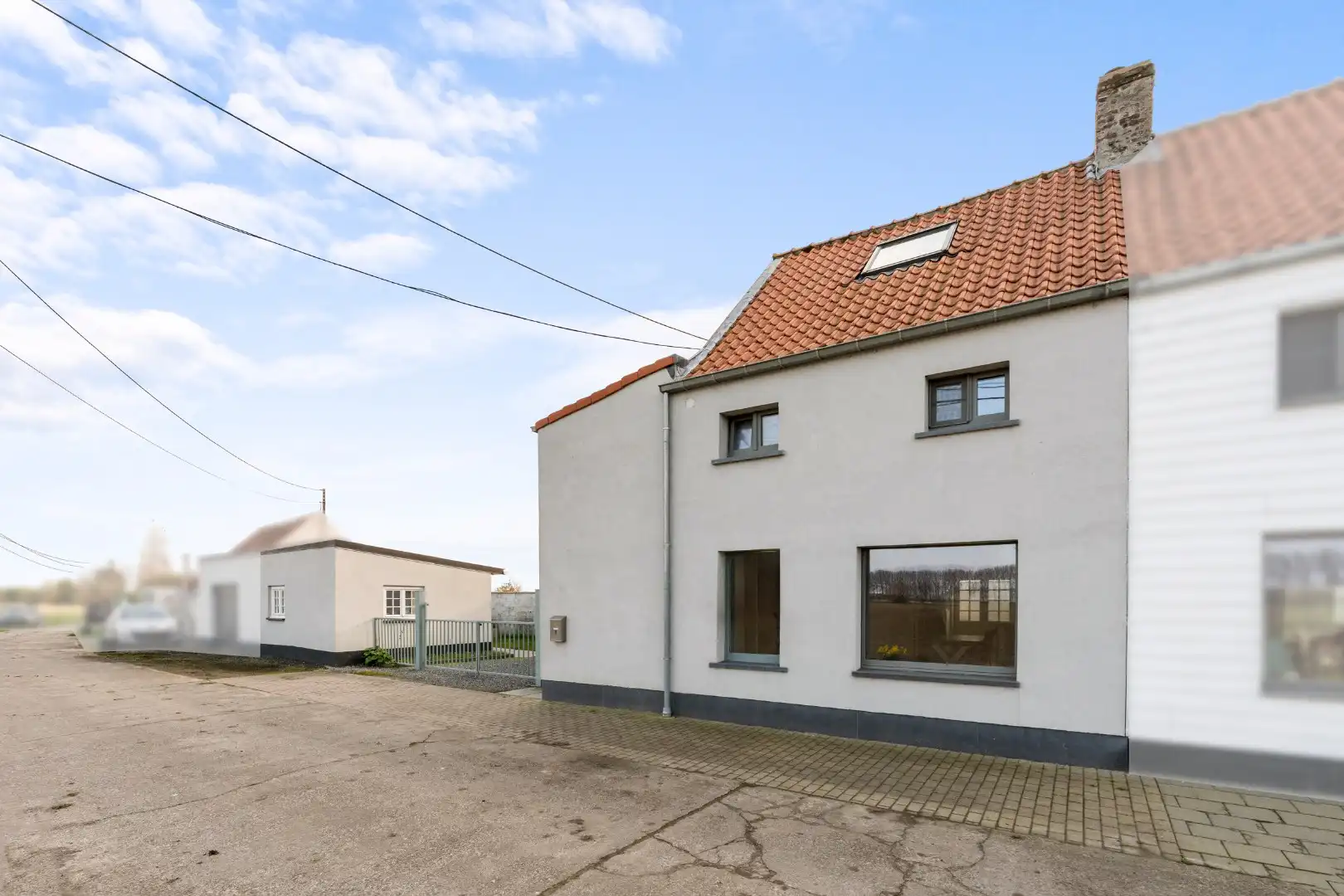 Instapklare halfopen woning te huur in het landelijke Lapscheure met prachtig open zicht op de velden foto 21