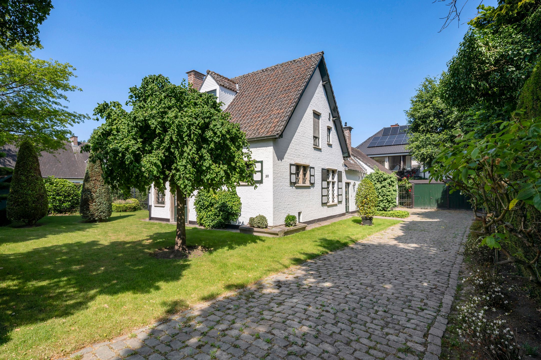 Projectvilla op toplocatie in Pulhof - bouwgrond van 762 m² voor villa foto 34