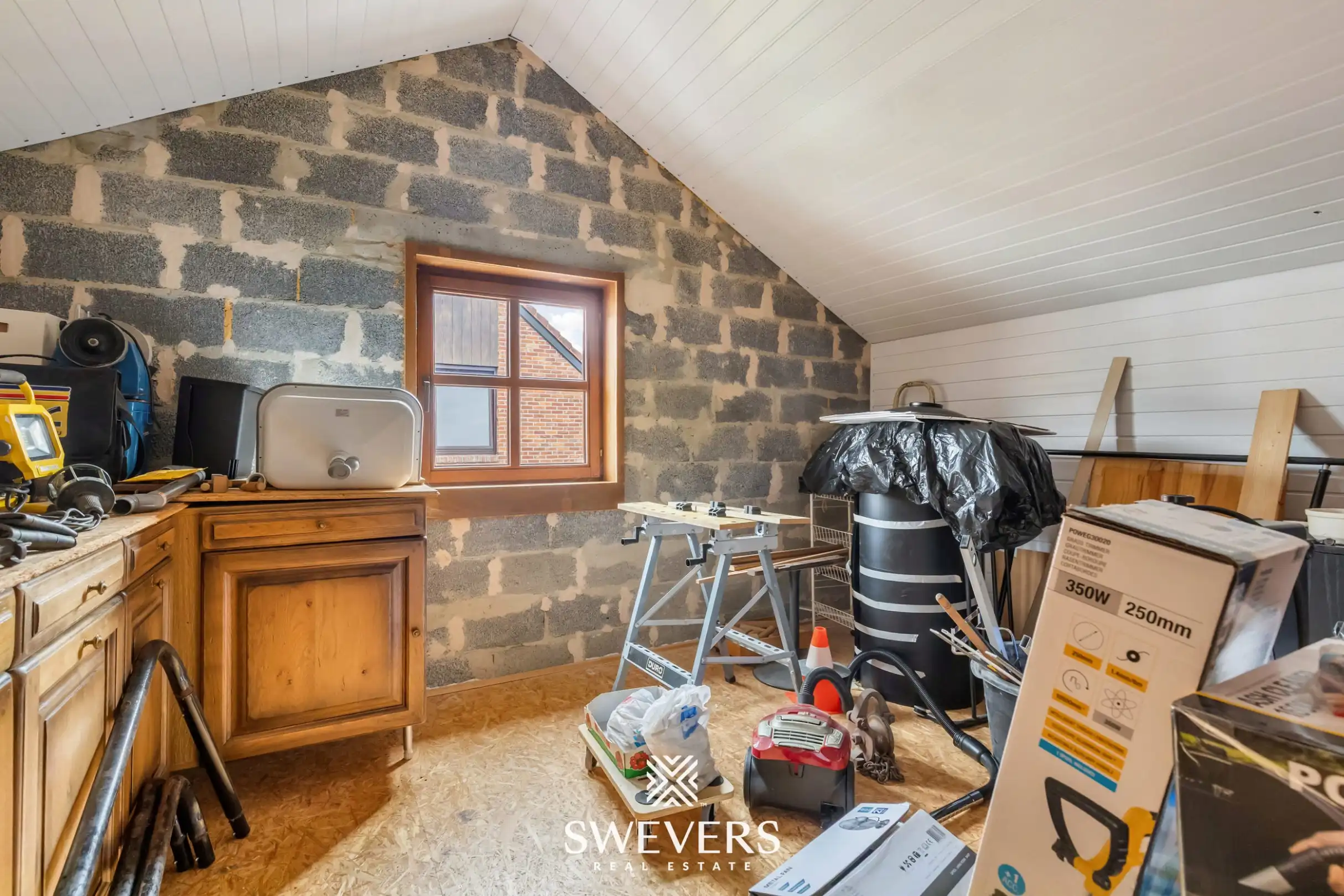 Uiterst verzorgde, gelijkvloerse woning (zolder met potentieel) te Heusden-Zolder foto 24