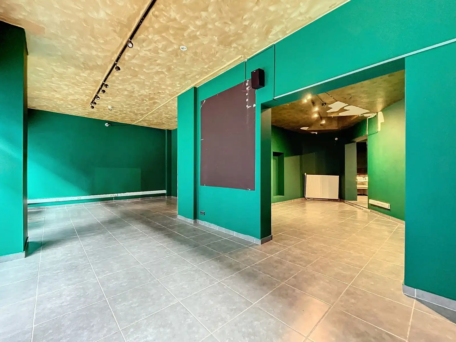 Handelspand nabij Station van Tienen foto 6