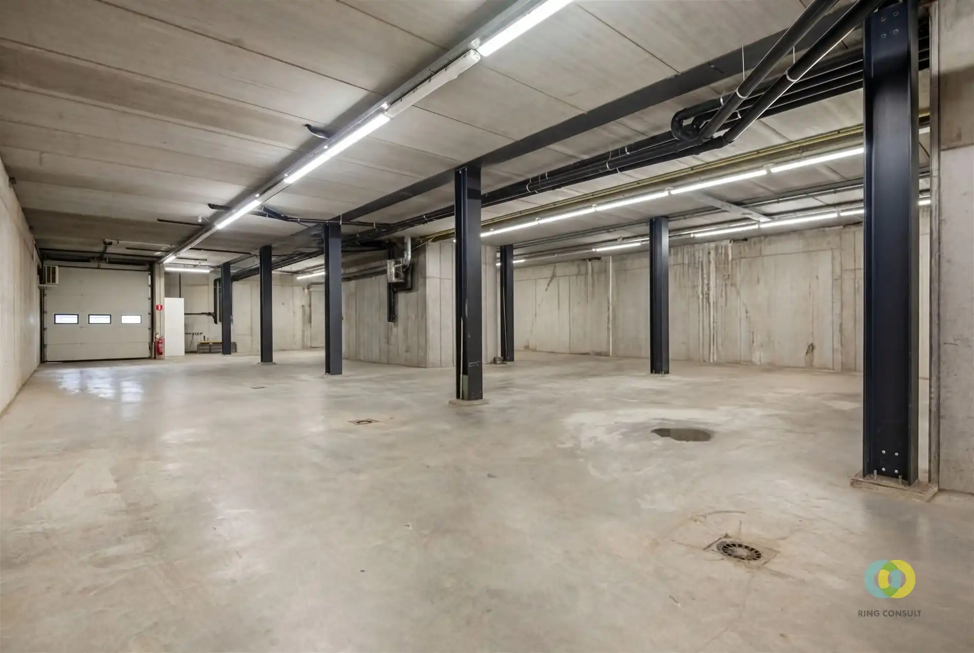 Kantoren met opslagplaats foto 10