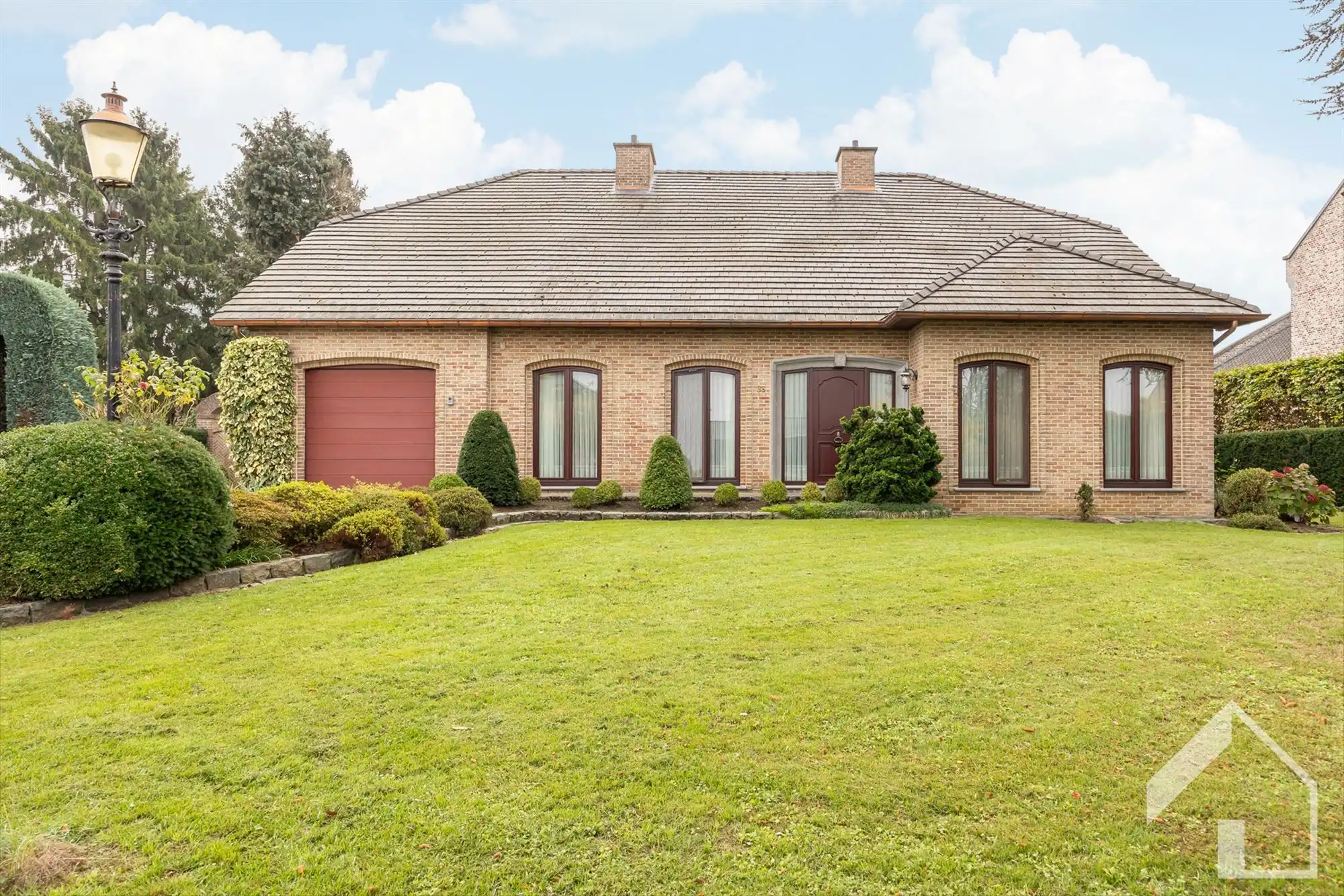 Ruime verzorgde woning in een rustige buurt  foto 2