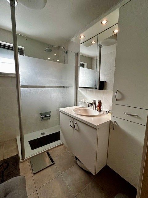 Gelijkvloers appartement met twee slaapkamers en staanplaats foto 7