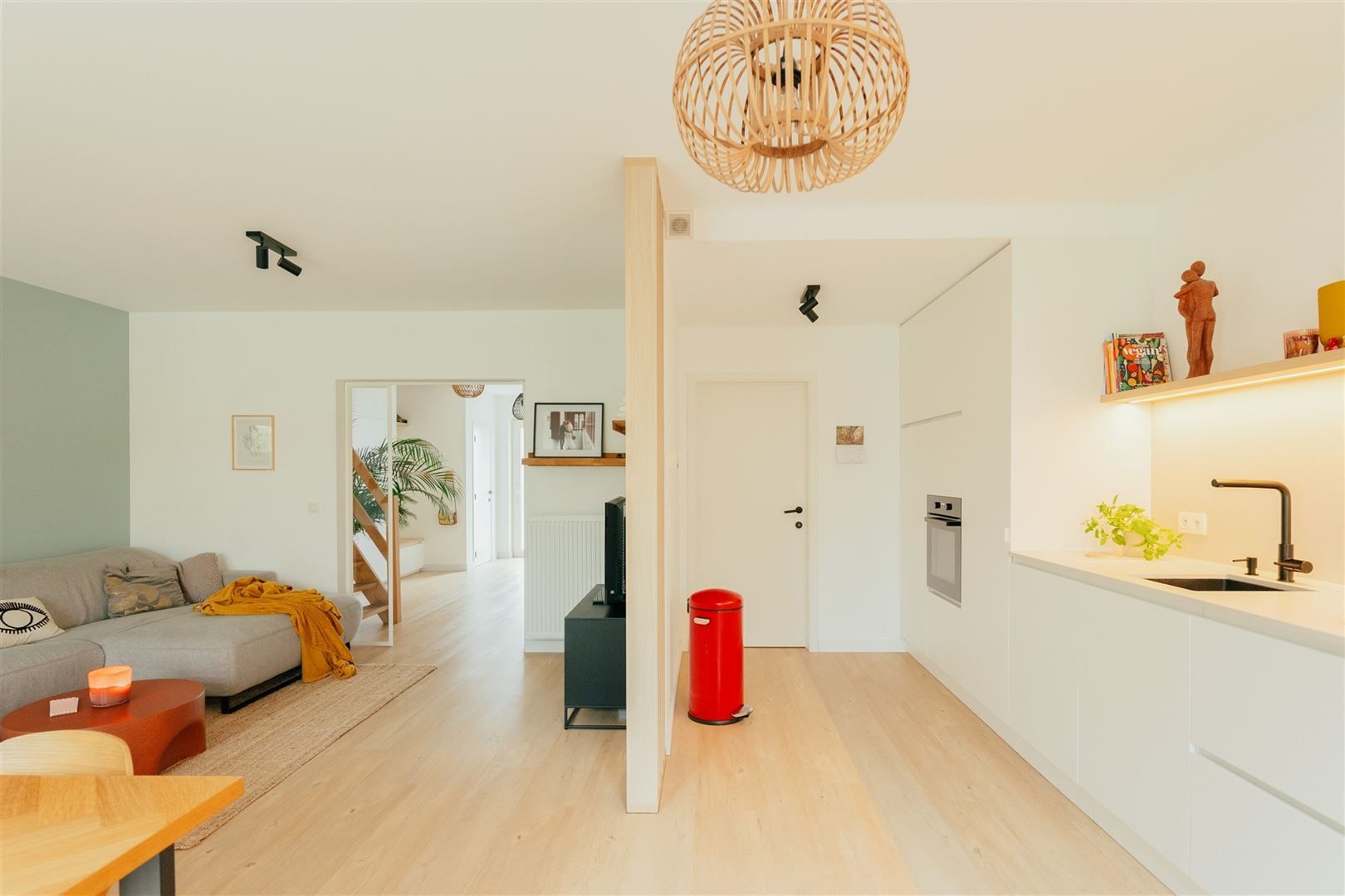 Wonen in rust met ruimte en comfort.  foto 9