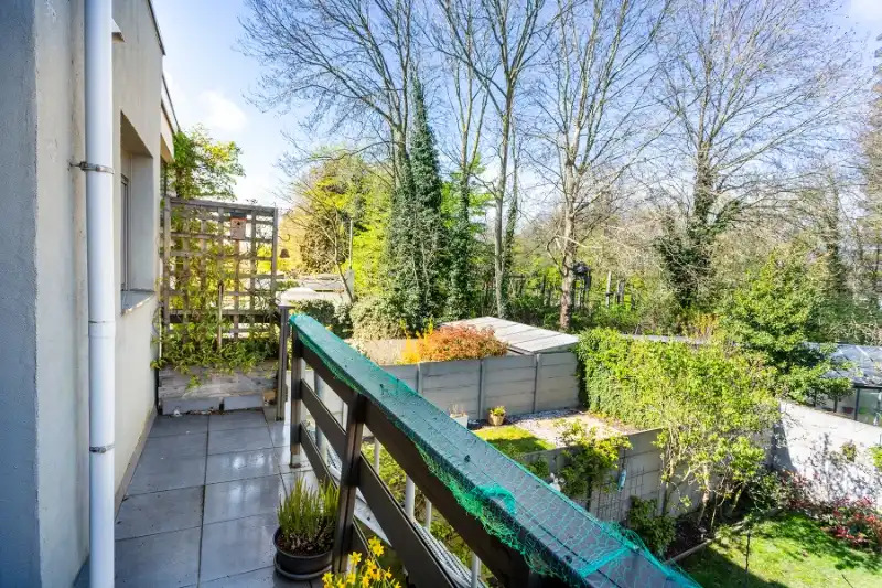 Uiterst ruime woning, veel lichtinval, mooie tuin, instapklaar! foto 12