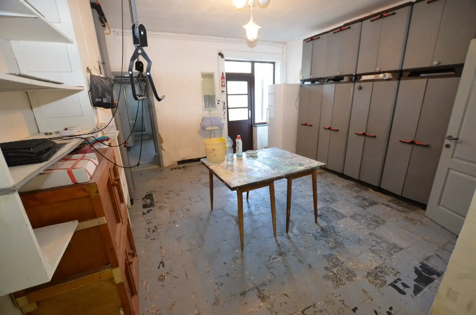 Ruim woonhuis met garage foto 13