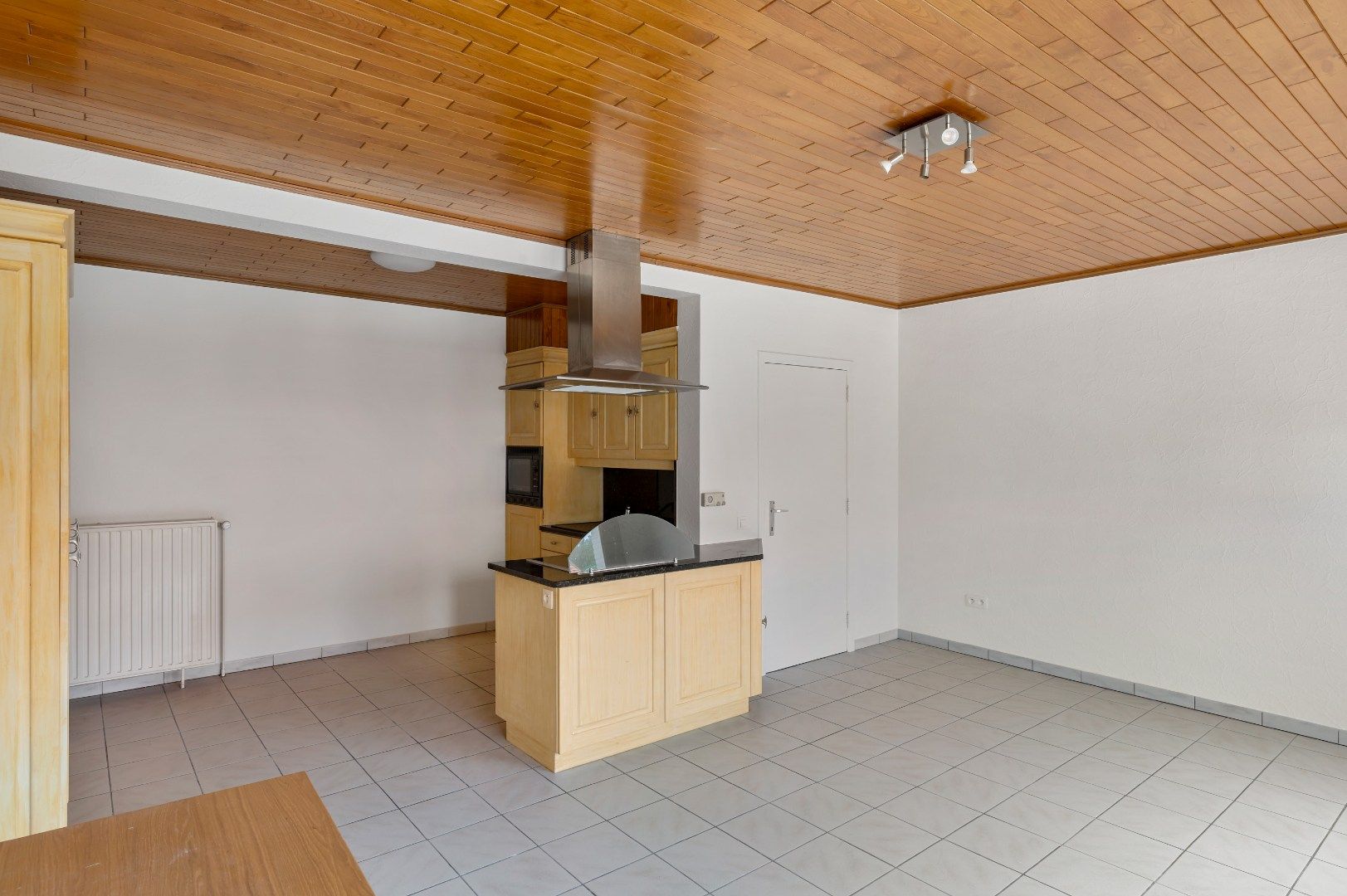 Handelspand in Olen met horeca- en andere mogelijkheden met bovenliggend appartement foto 24