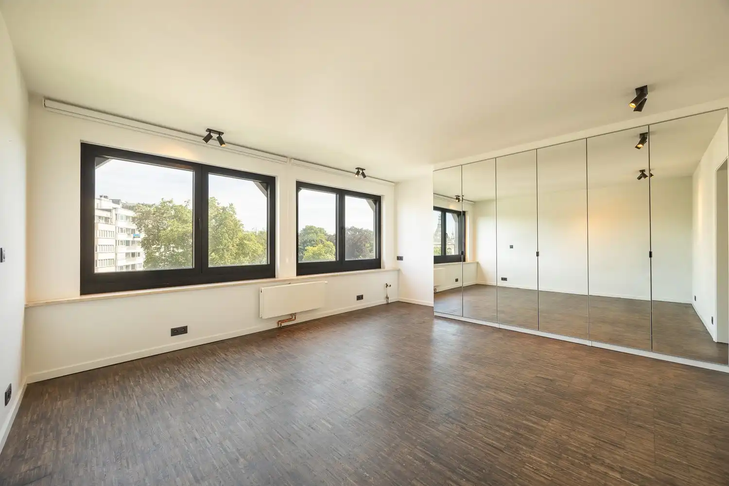 Luxueus en energiezuinig hoekappartement (260m²) op de 6de verdieping met prachtig uitzicht op het Stadspark foto 21