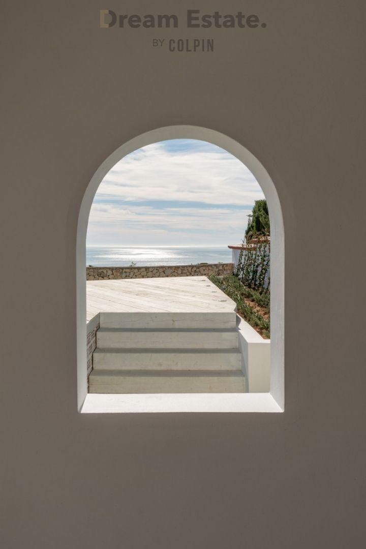 Eerste lijns villa foto 18