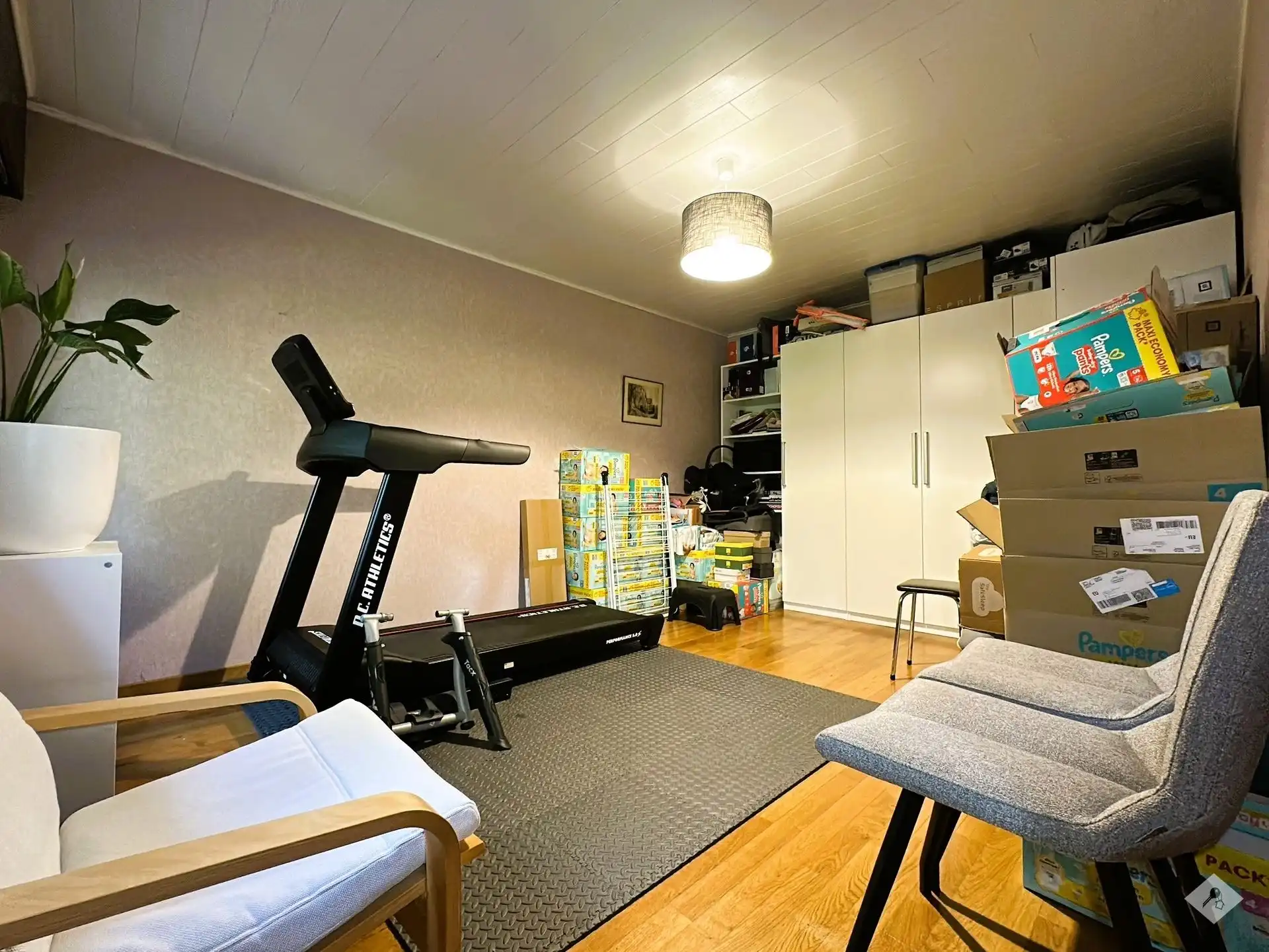 Ruime woning met 3 slaapkamers, tuin, garage en lift in centrum Buggenhout foto 15