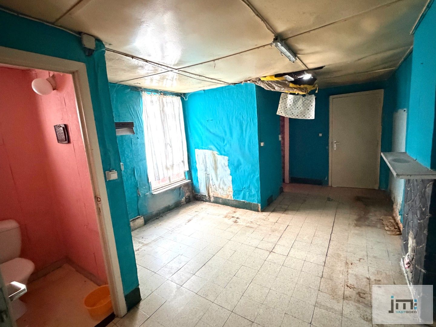 Te renoveren woning foto 5