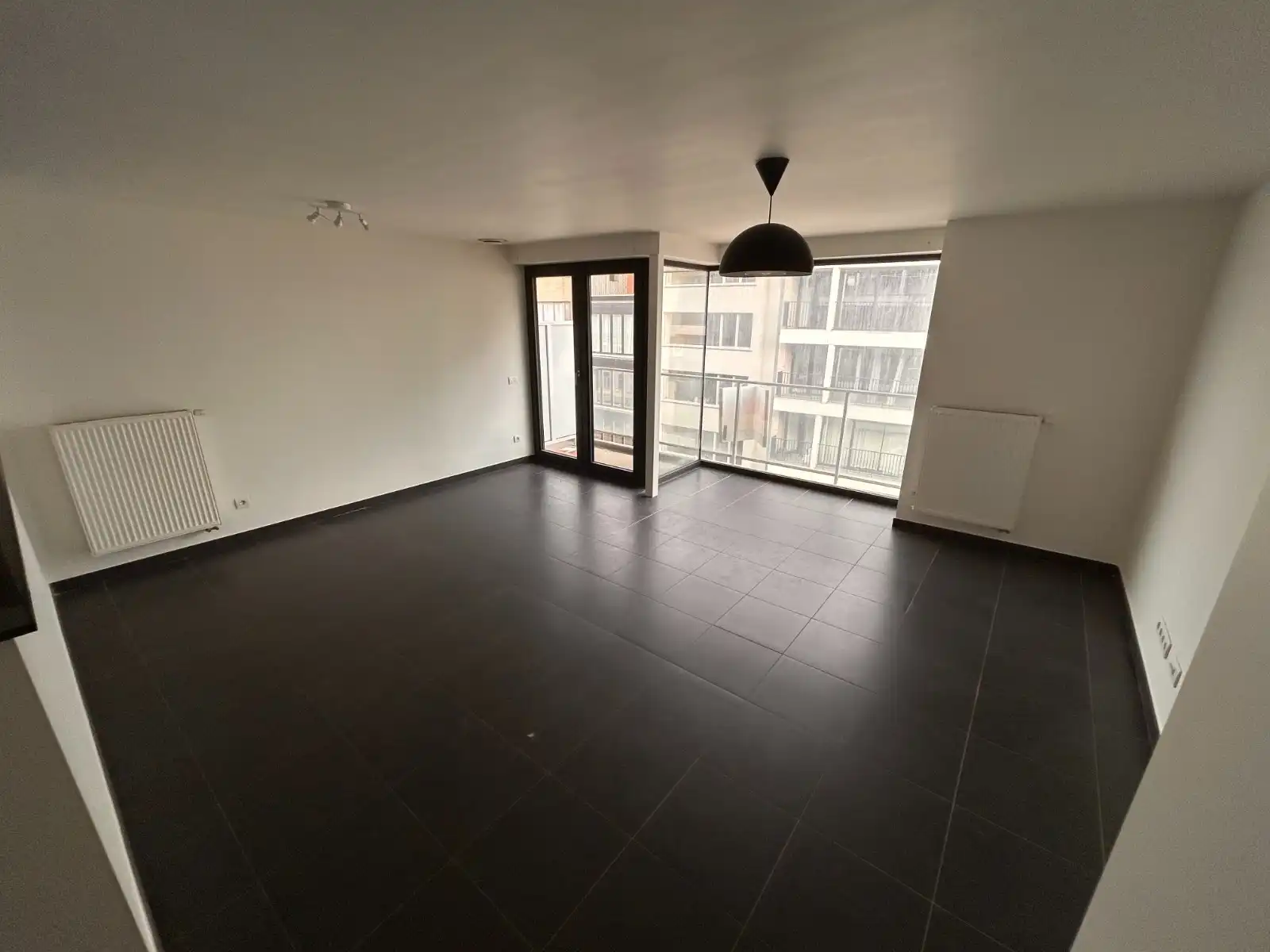 2-slaapkamerappartement met ondergrondse garage in centrum Deinze foto 6