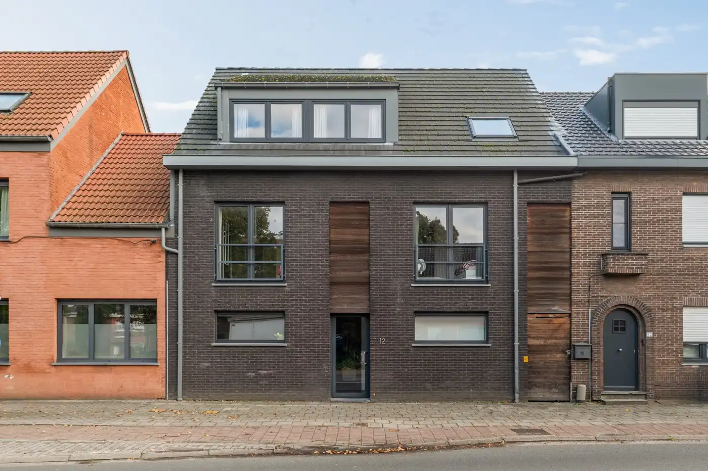 Tof instapklaar app. op 1e verd. met 1 slpk., terras en 2 autostaanplaatsen foto 21
