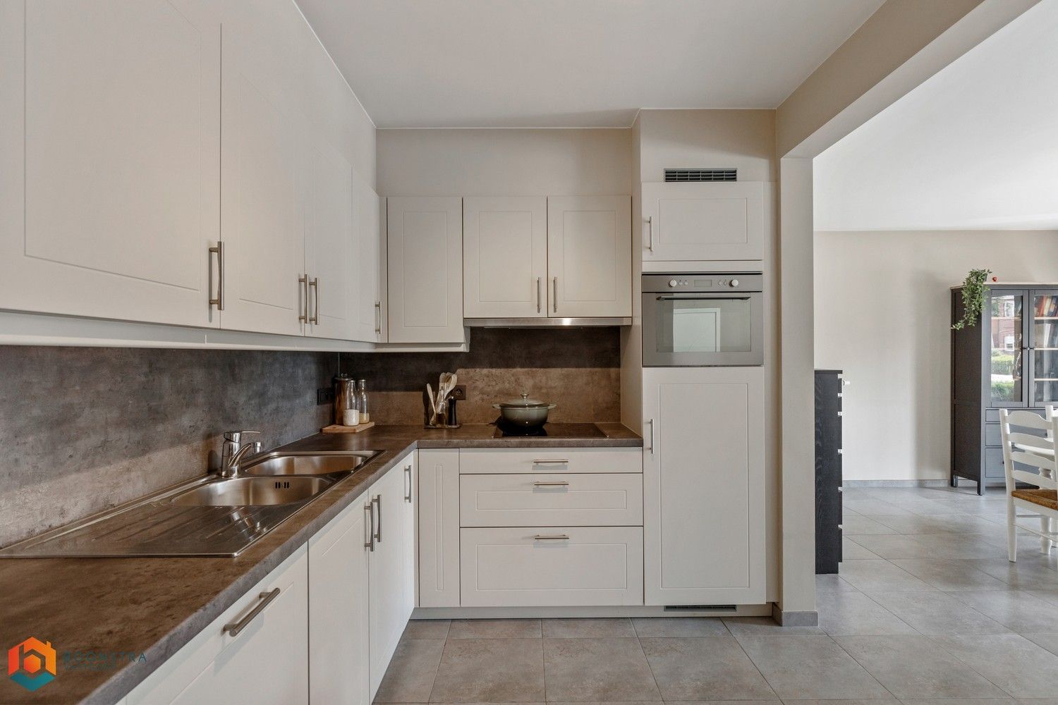 Mooi Glv-appartement met 1 slaapkamer en ondergrondse staanplaats foto 16